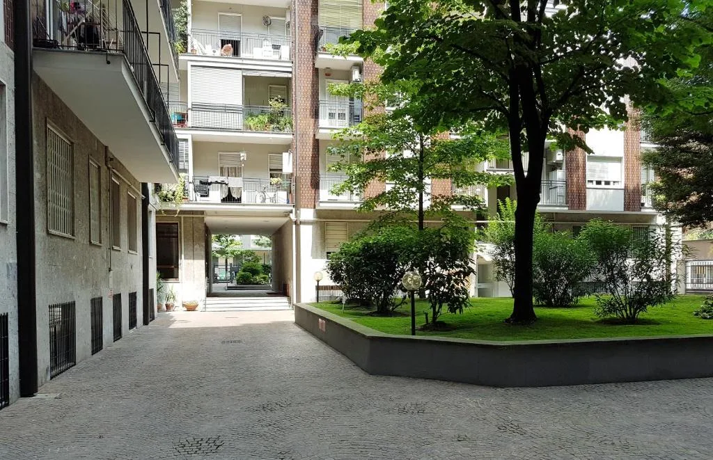 Via Tortona — Appartamento Bilocale 8